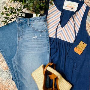 Navy Sleeveless Top With Ruffle Collar